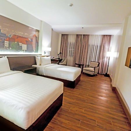 Hotel Carlito Tagaytay Tagaytay City Buitenkant foto