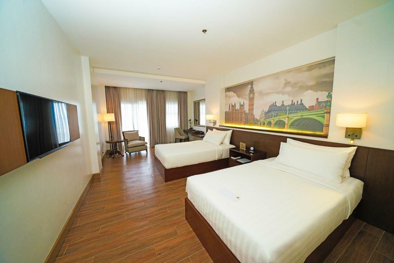 Hotel Carlito Tagaytay Tagaytay City Buitenkant foto