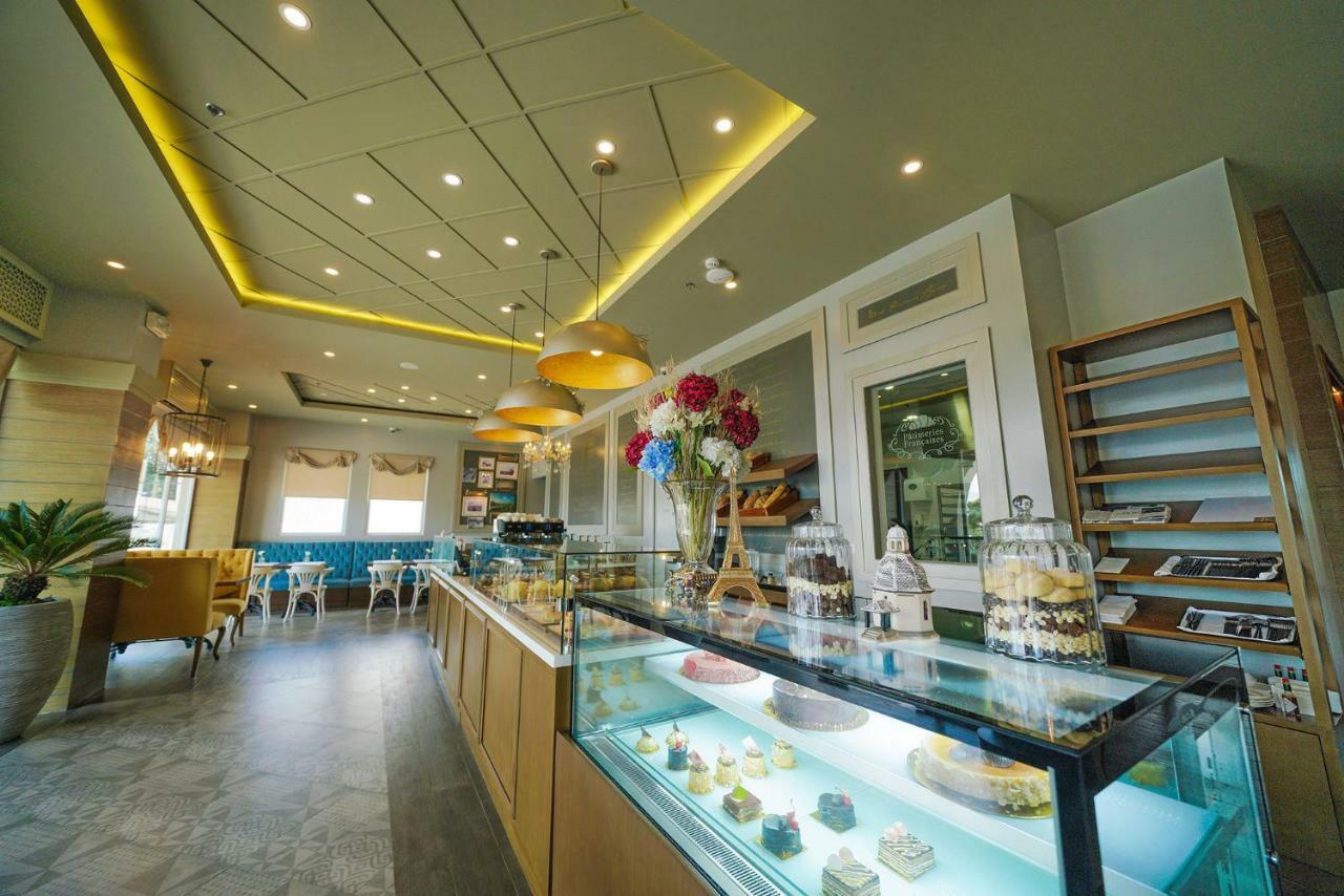 Hotel Carlito Tagaytay Tagaytay City Buitenkant foto